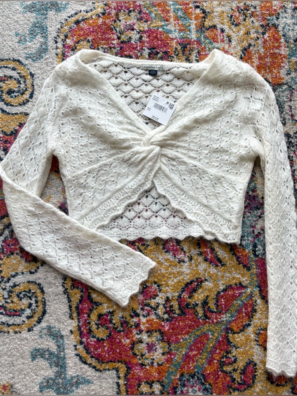 American Eagle Outfitters Cream Lace Twist-Front Crop Top